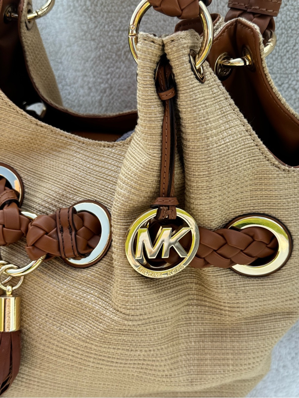Michael Kors Large Woven Straw Hobo Bag Braided Leather Strap Grommet Tassel Nat - Picture 10 of 16